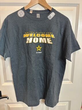 U.S. Army "Welcome Home" Graphic Tee - Charcoal with Yellow - men’s L